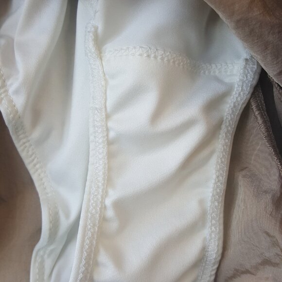 Free people X FP movement ! One piece active wear  (Large) - Picture 6 of 9